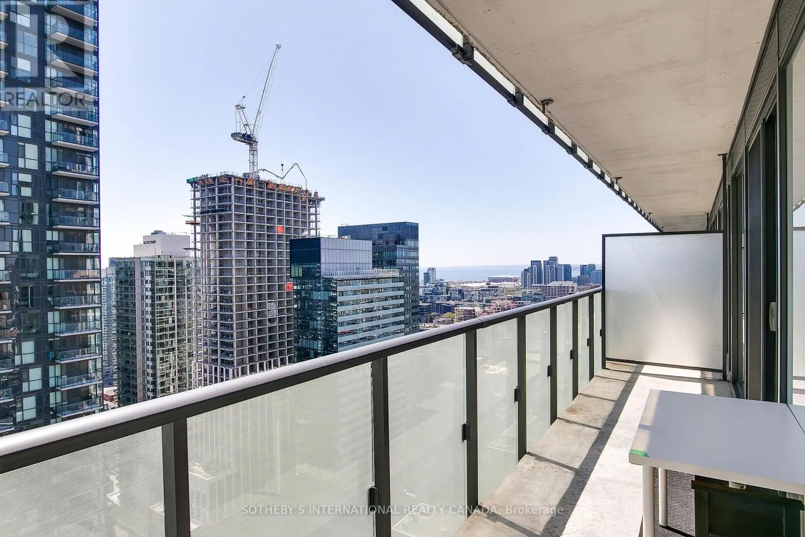 3407 - 101 PETER STREET W