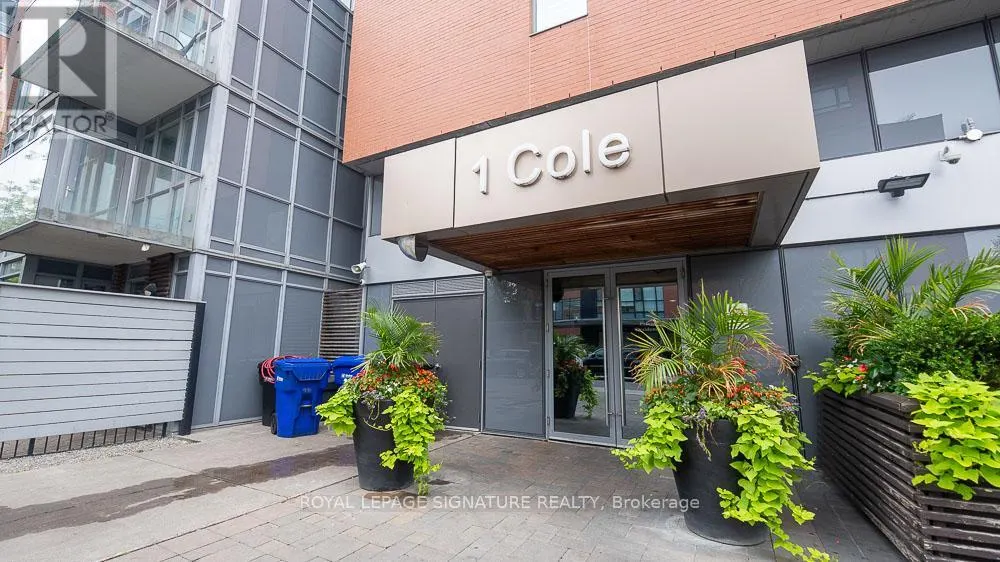 701 - 1 COLE STREET