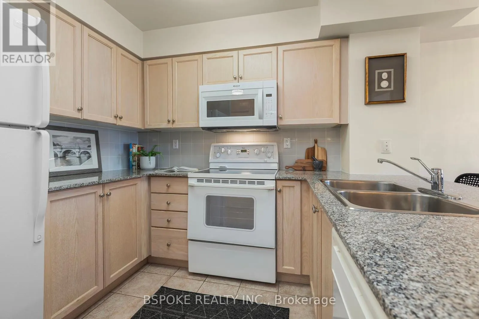 618 - 1720 EGLINTON AVENUE E