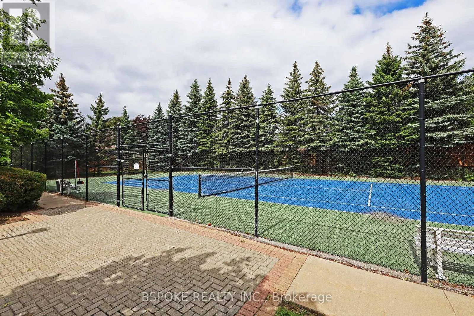 618 - 1720 EGLINTON AVENUE E
