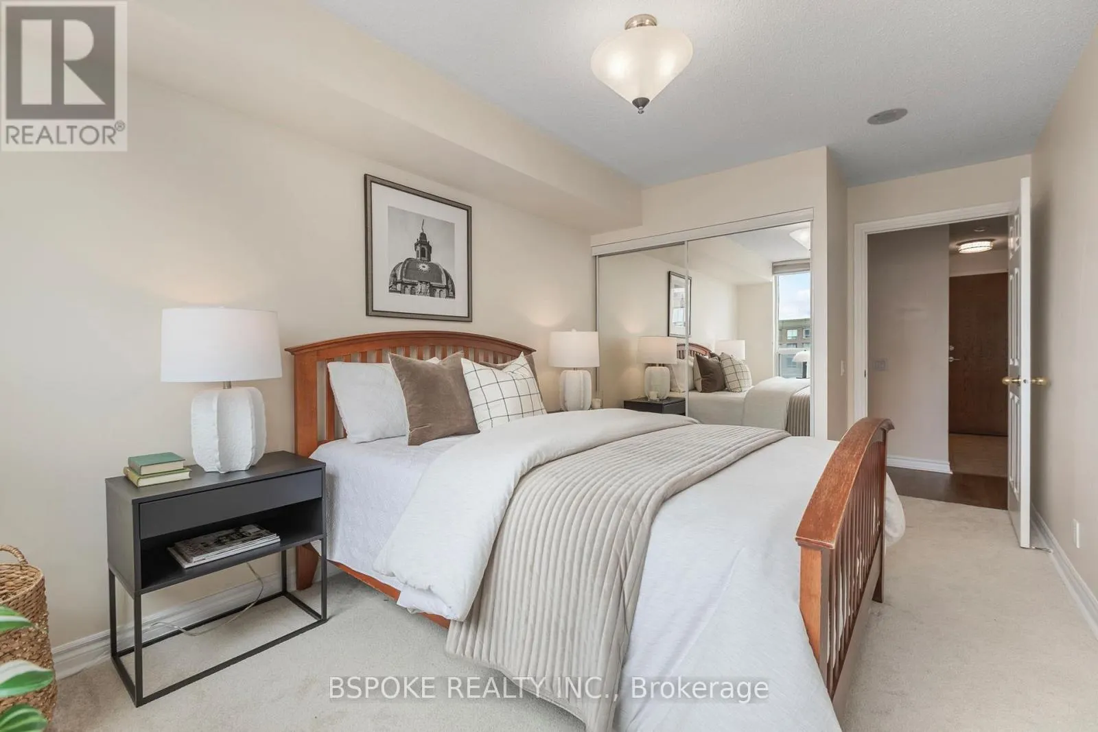 618 - 1720 EGLINTON AVENUE E