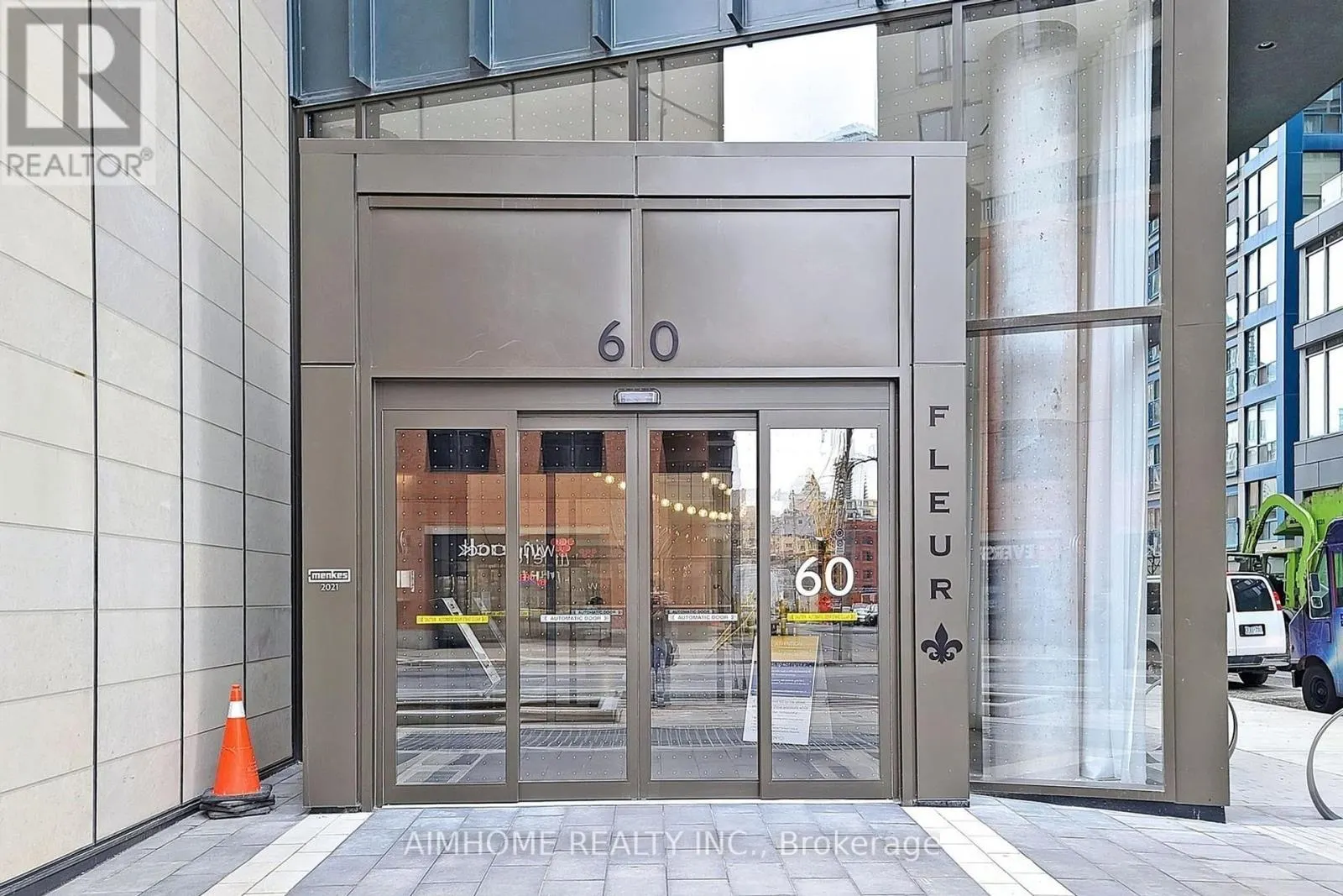 1702 - 60 SHUTER STREET