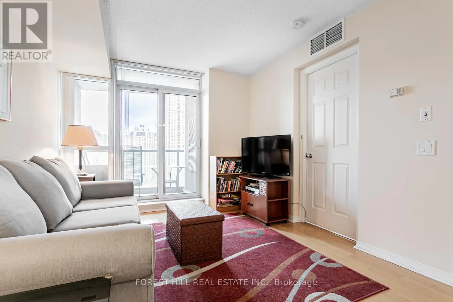 1501 - 30 HARRISON GARDEN BOULEVARD