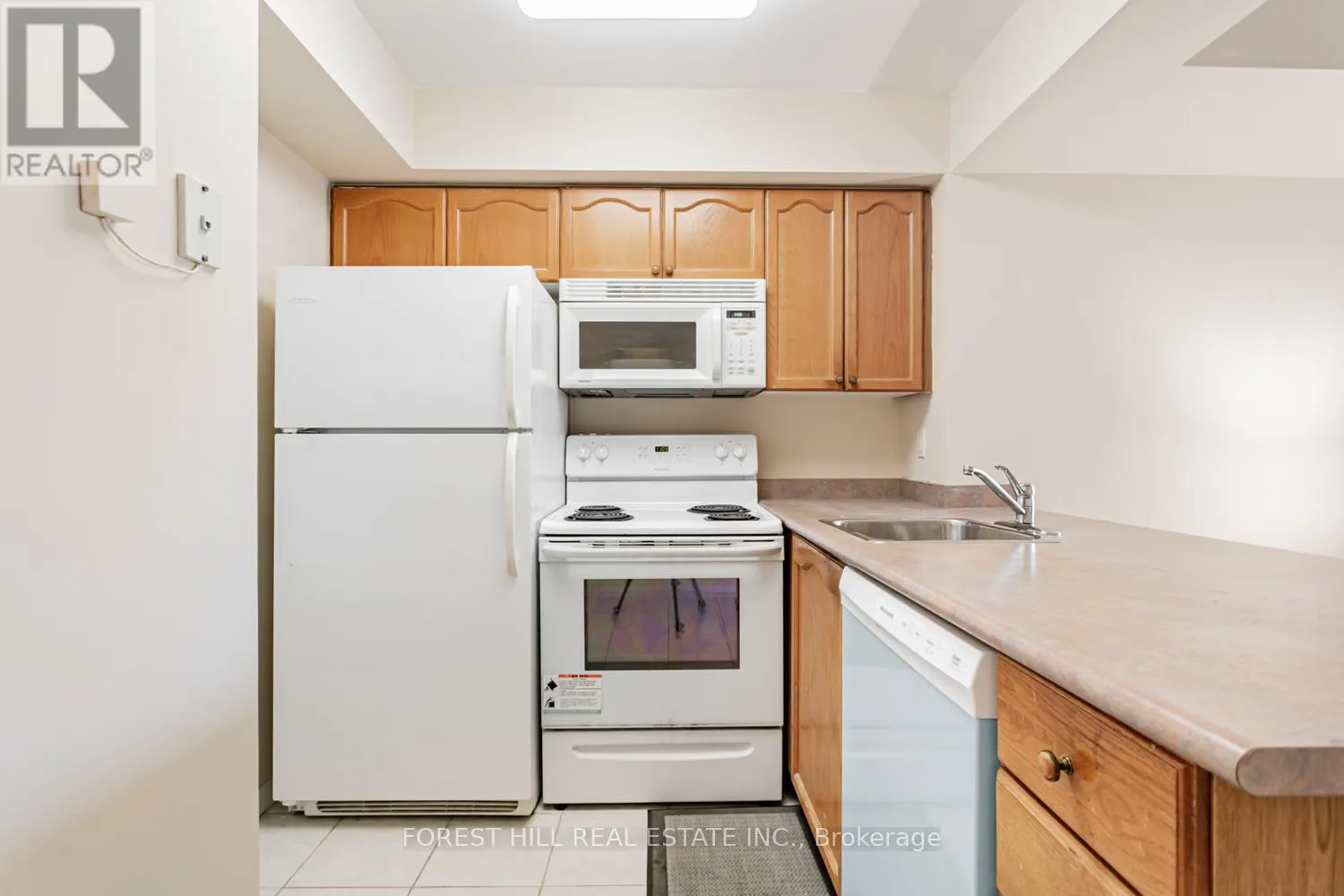 1501 - 30 HARRISON GARDEN BOULEVARD