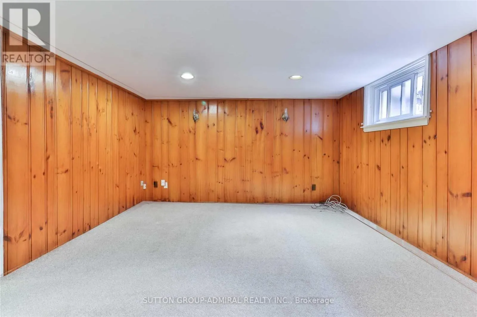 49 HILLCREST DRIVE