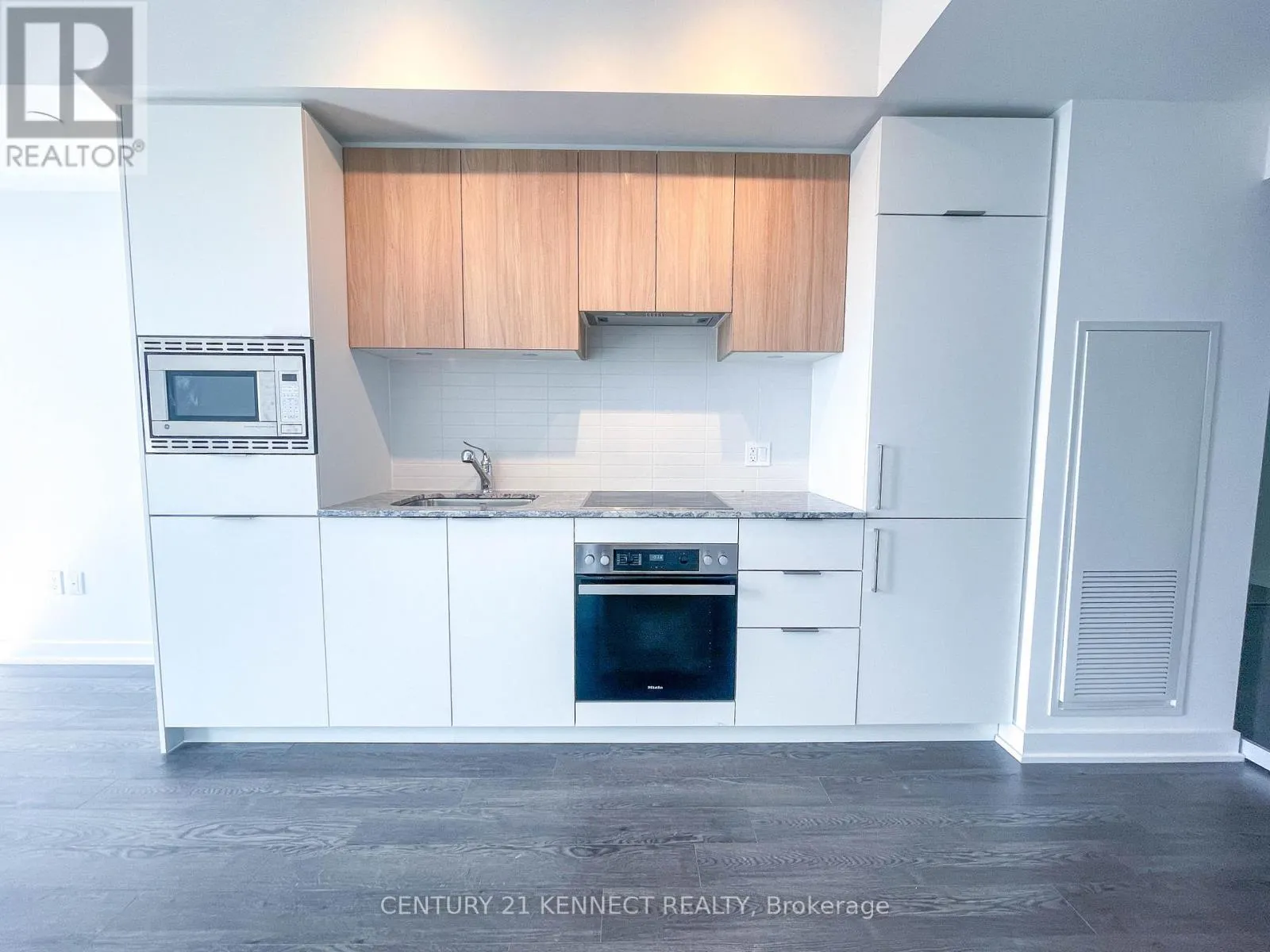 2701 - 50 O'NEILL ROAD