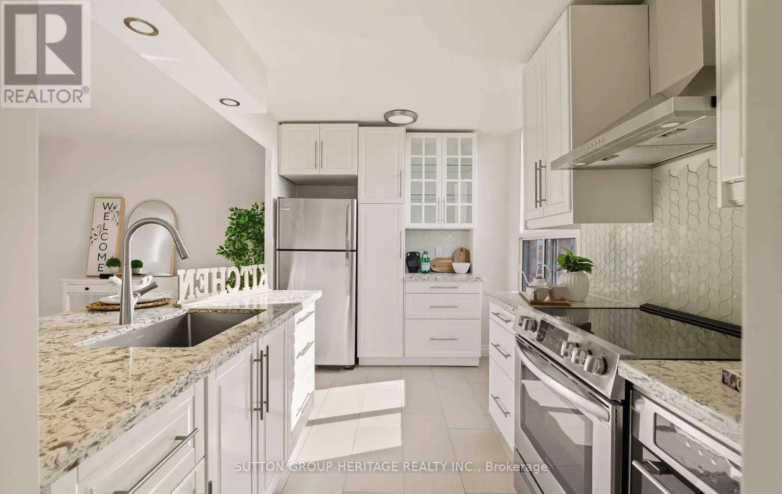 1008 - 5 VICORA LINKWAY WAY