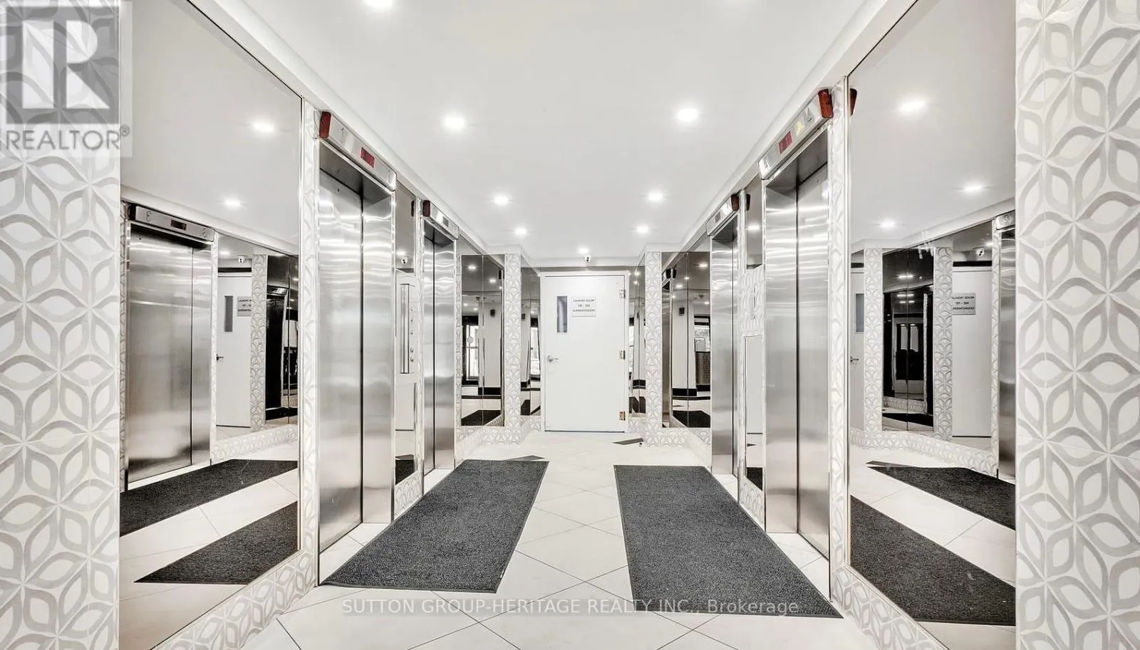 1008 - 5 VICORA LINKWAY WAY