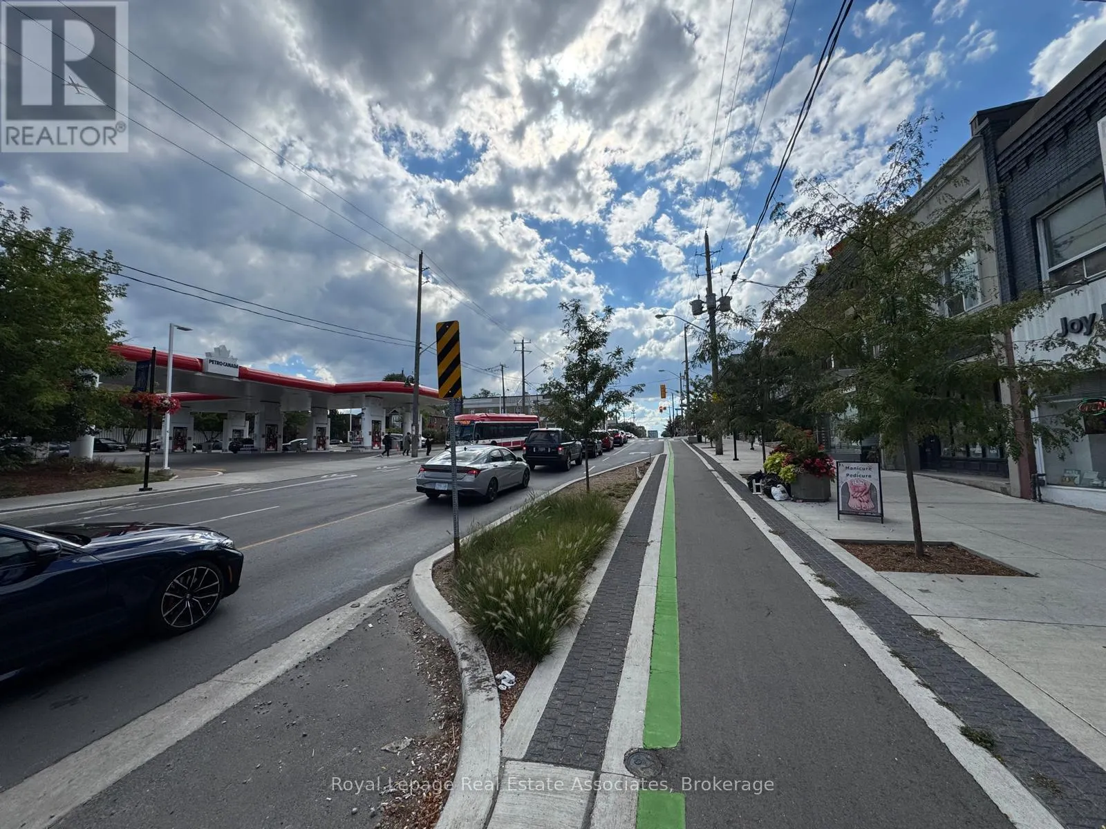 286 EGLINTON AVENUE W