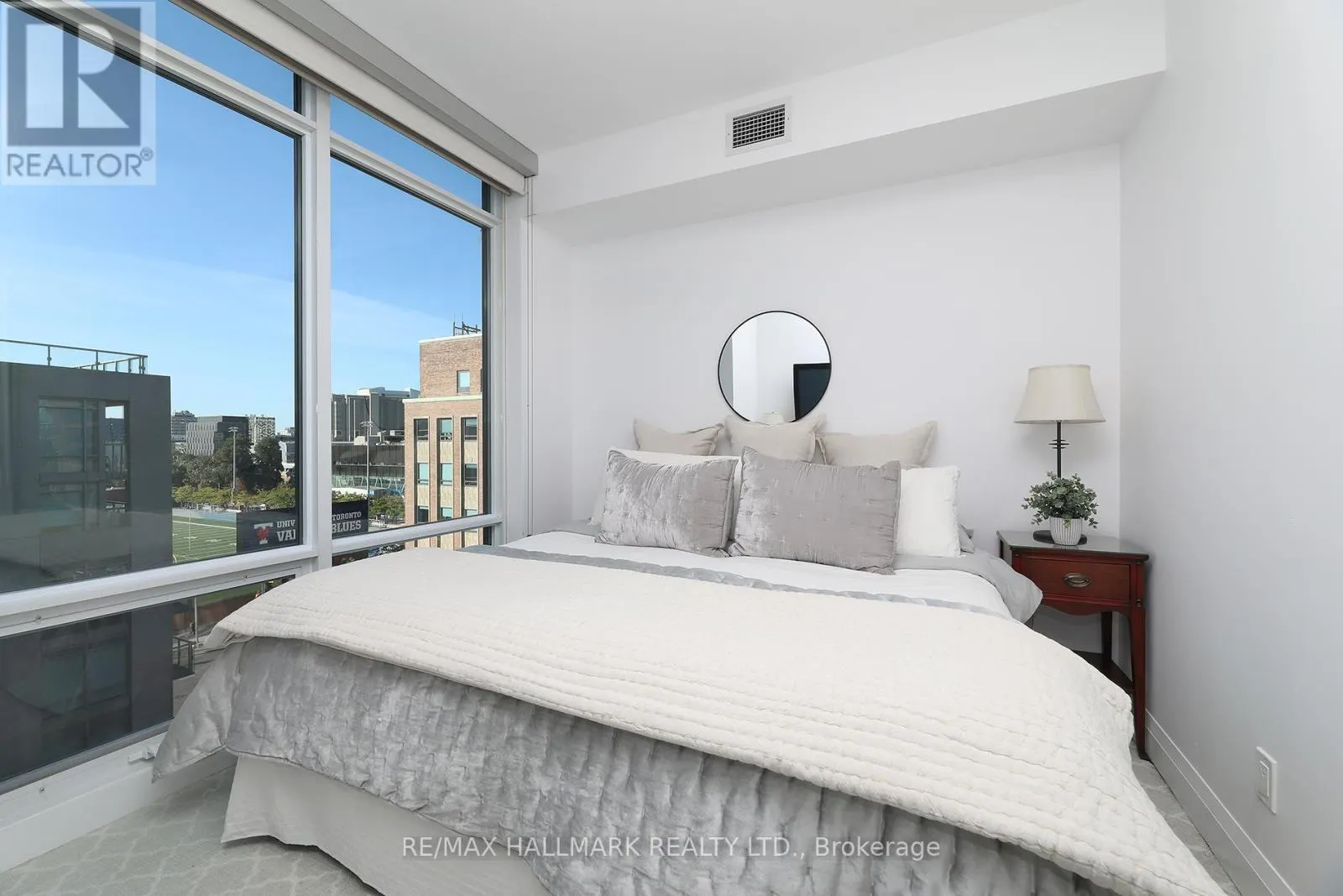 611 - 1 BEDFORD ROAD