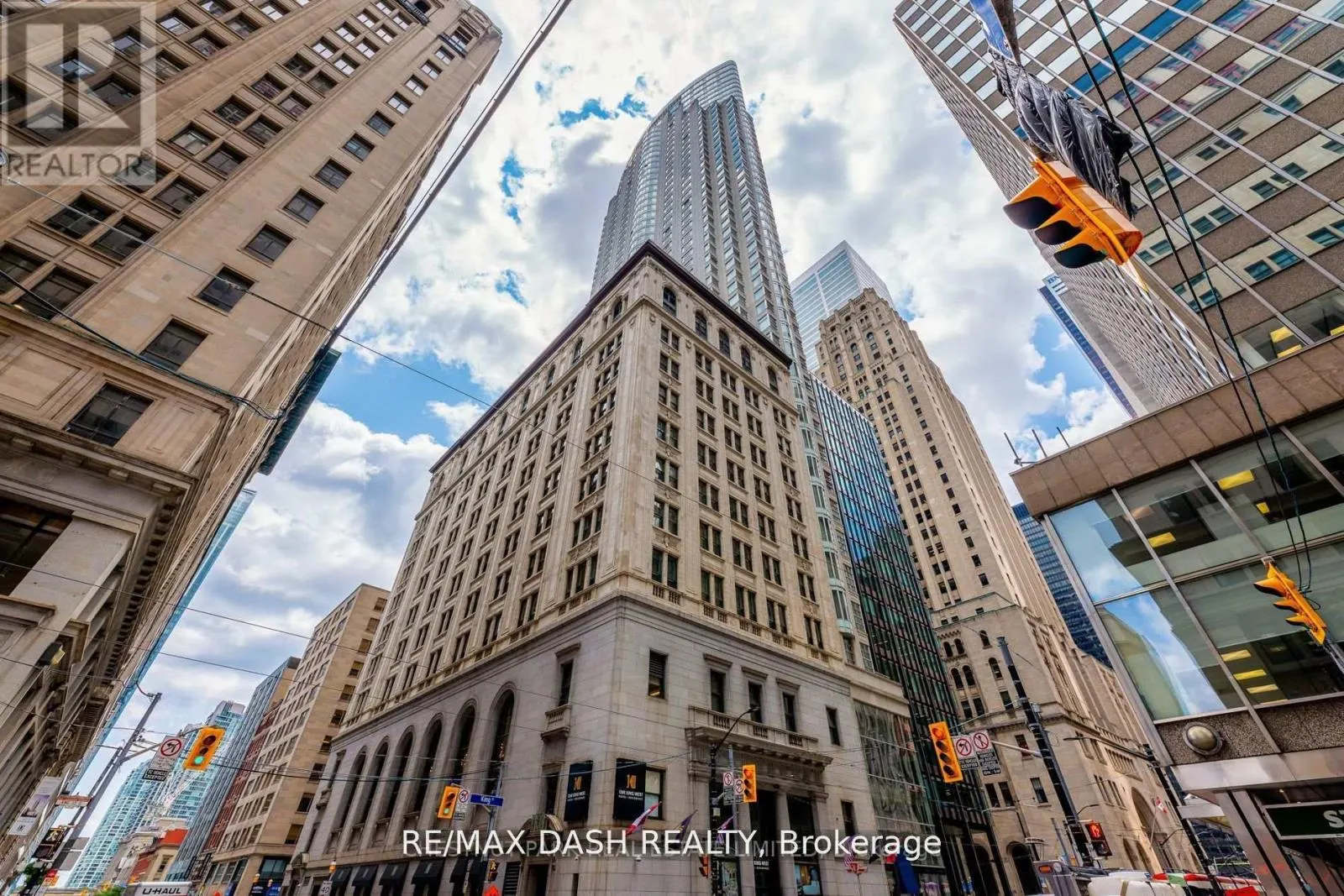 2904 - 1 KING STREET W