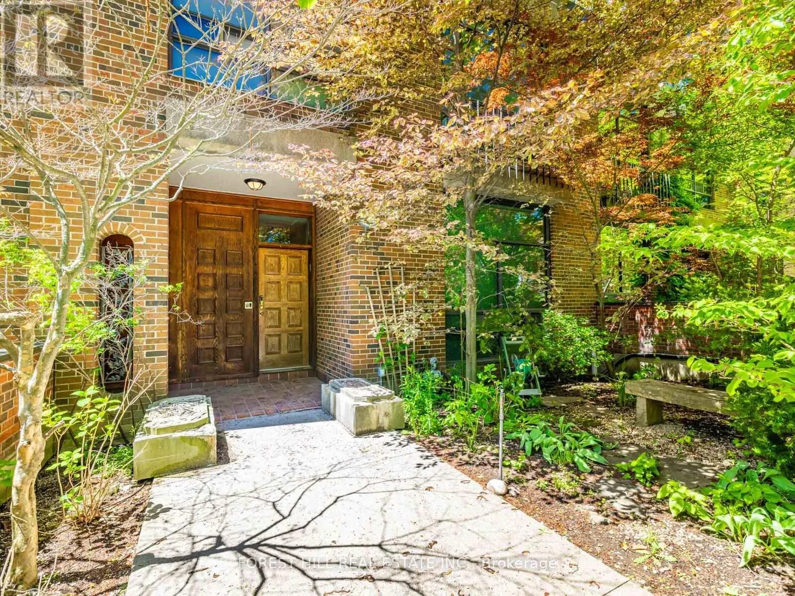 82 ORIOLE ROAD