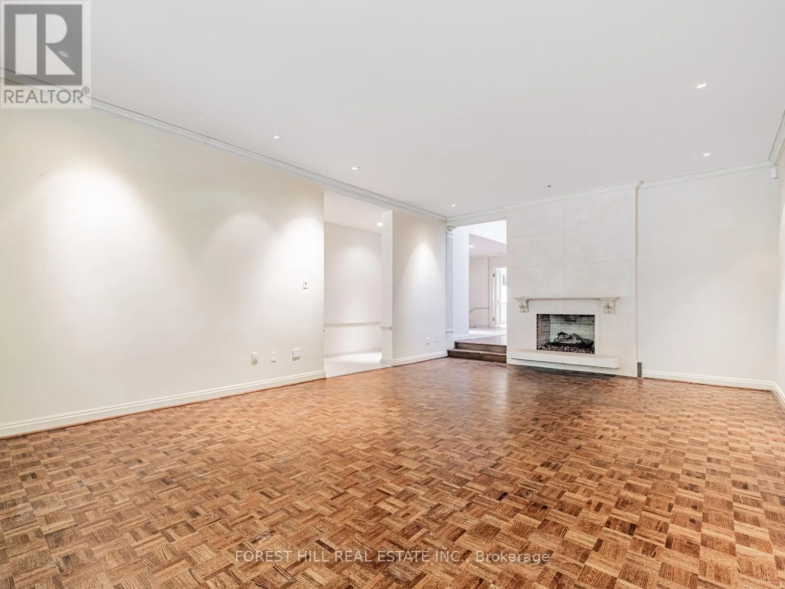 82 ORIOLE ROAD
