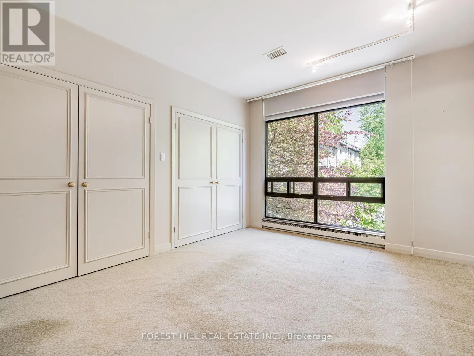 82 ORIOLE ROAD