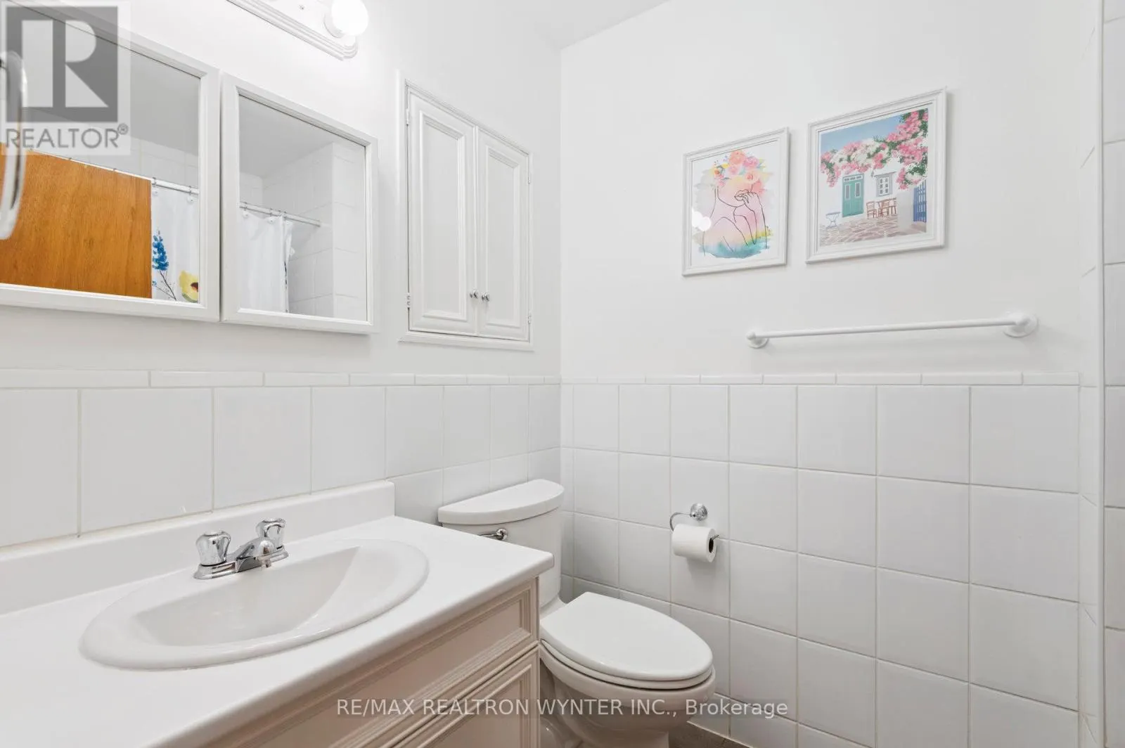 124 FORTROSE CRESCENT