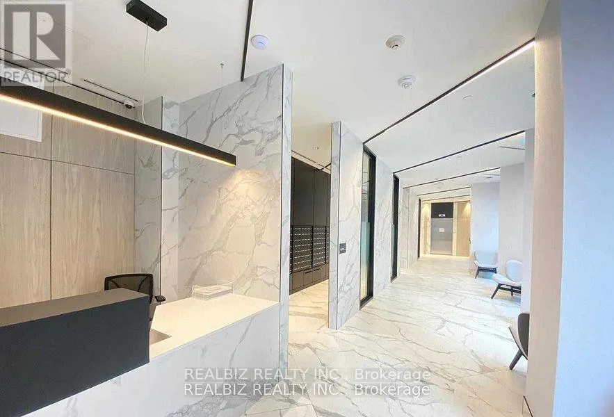 524 - 30 TRETTI WAY