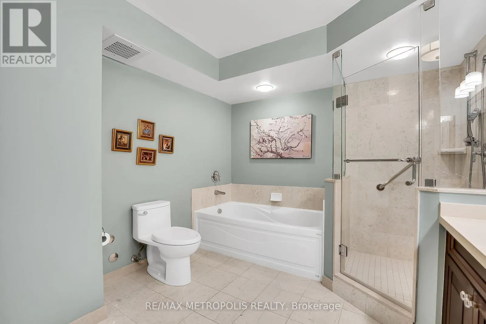 308 - 3181 BAYVIEW AVENUE