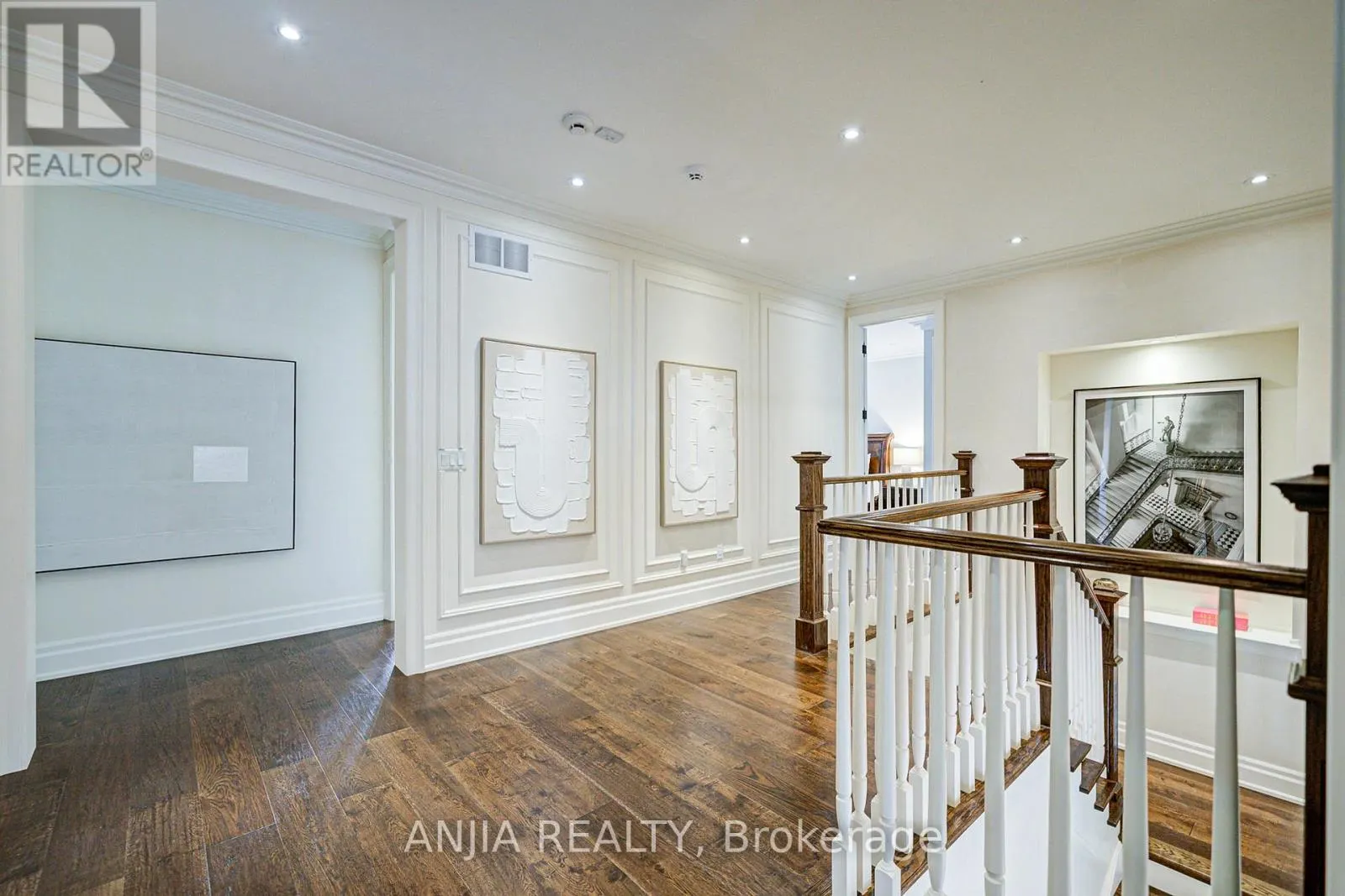 7 SWIFTDALE PLACE