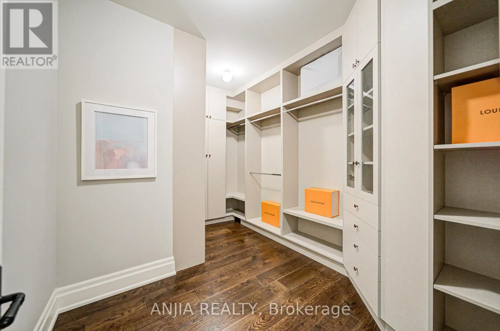 7 SWIFTDALE PLACE