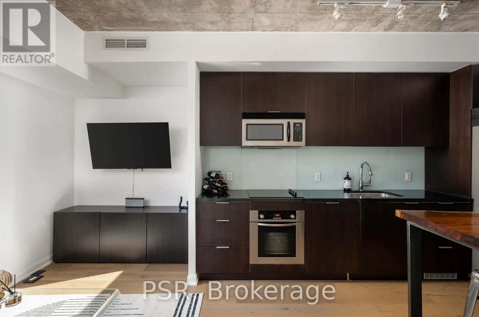 507 - 478 KING STREET W