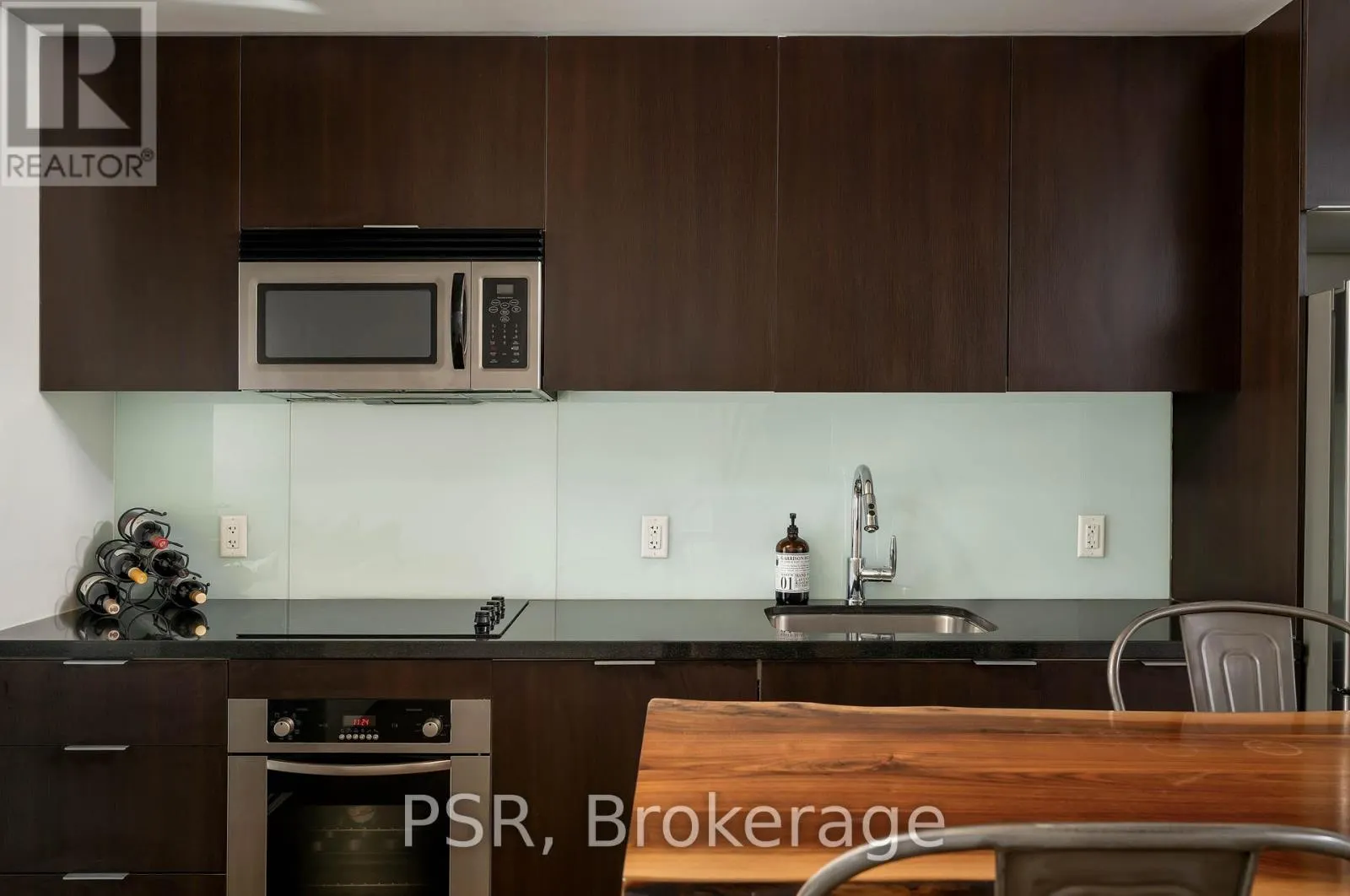 507 - 478 KING STREET W