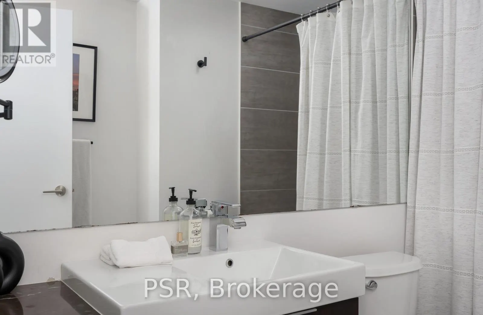 507 - 478 KING STREET W