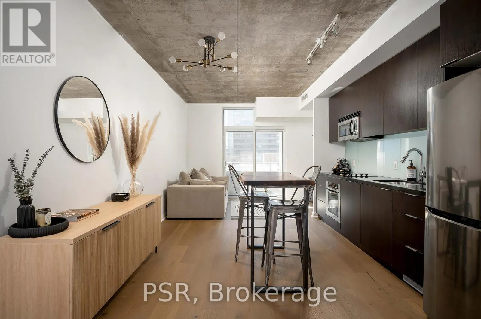 507 - 478 KING STREET W