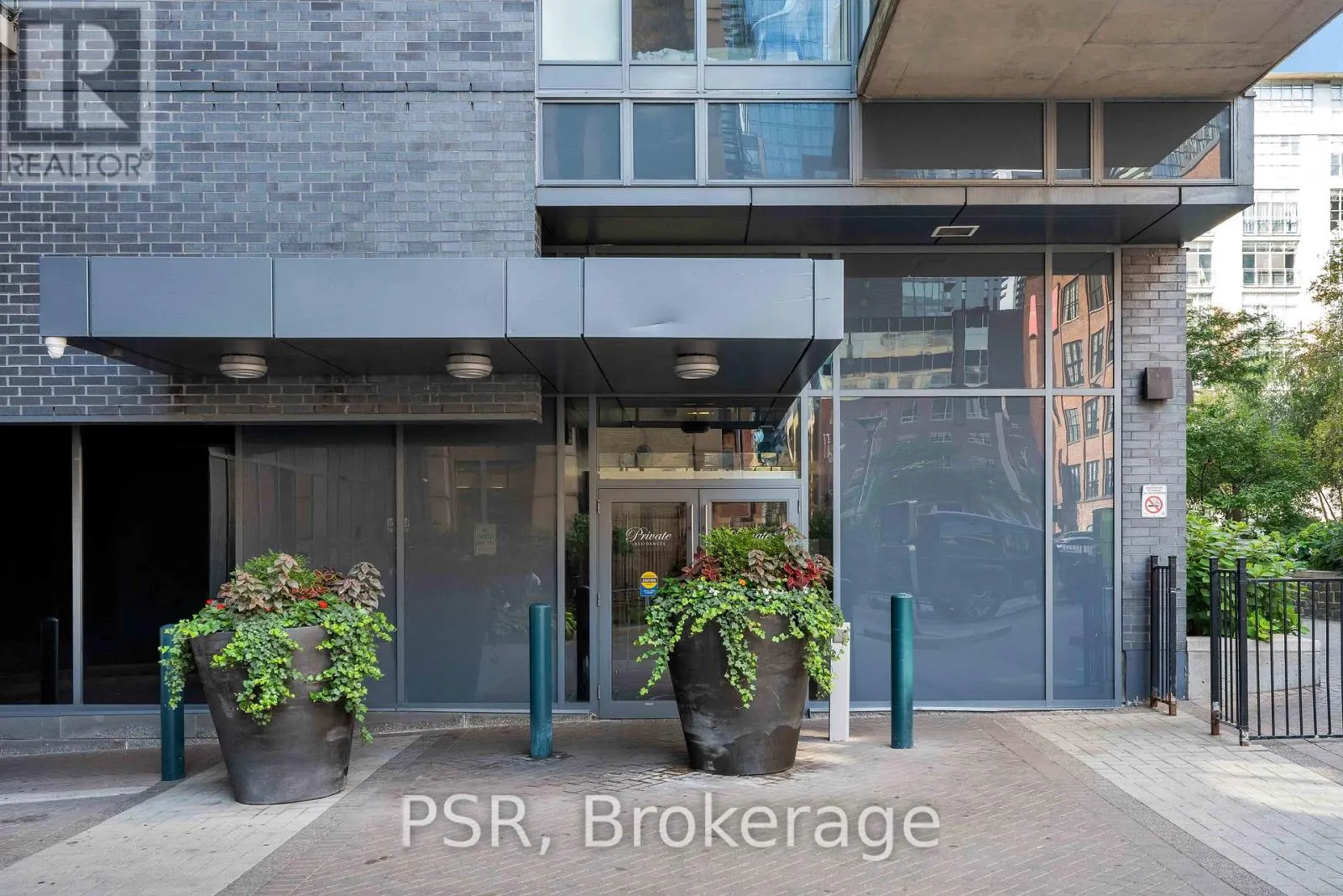 507 - 478 KING STREET W