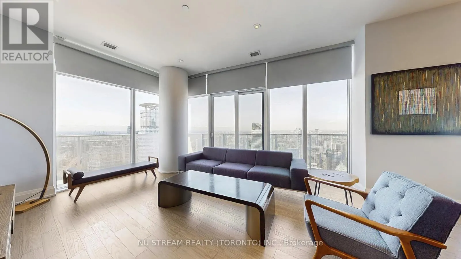 PH101 - 100 HARBOUR STREET