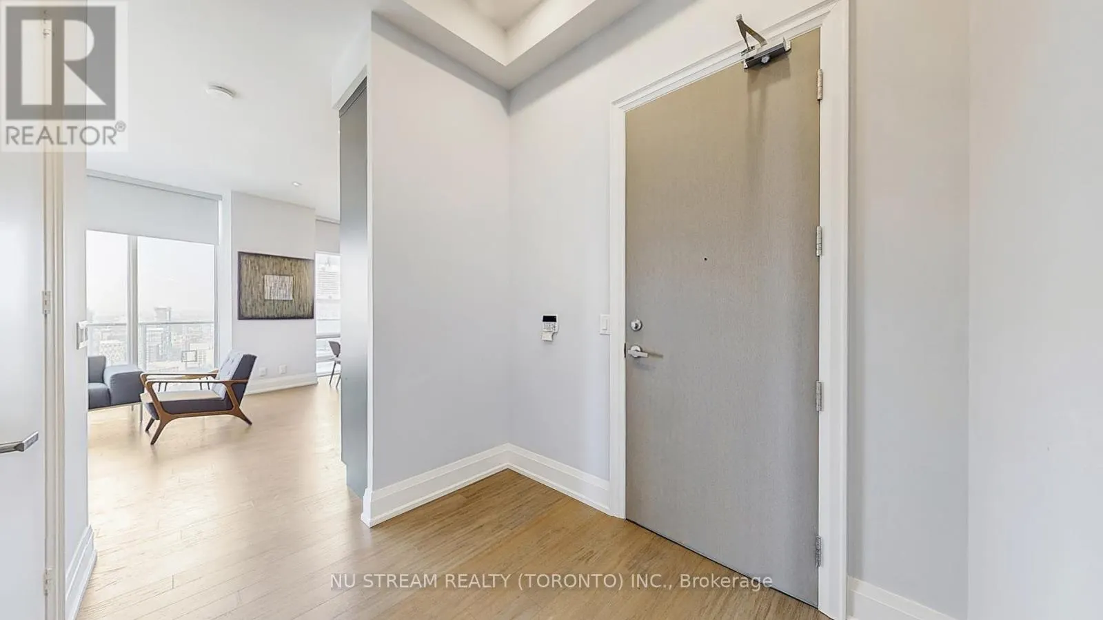 PH101 - 100 HARBOUR STREET