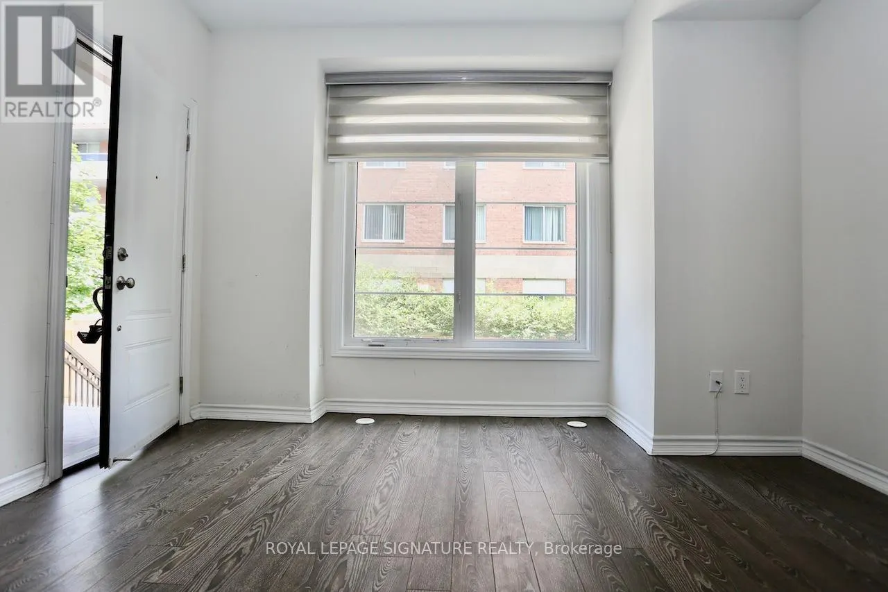 TH27 - 39 DREWRY AVENUE