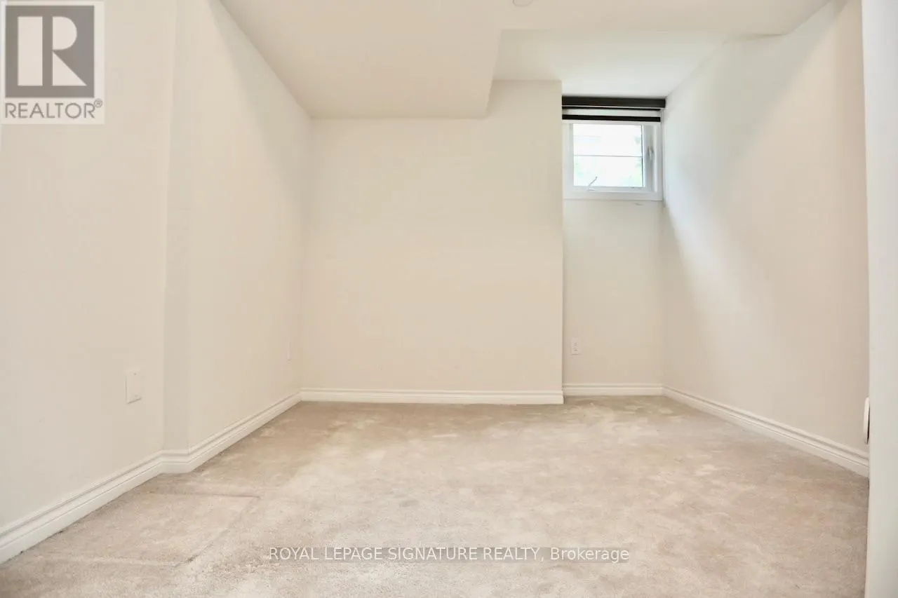 TH27 - 39 DREWRY AVENUE