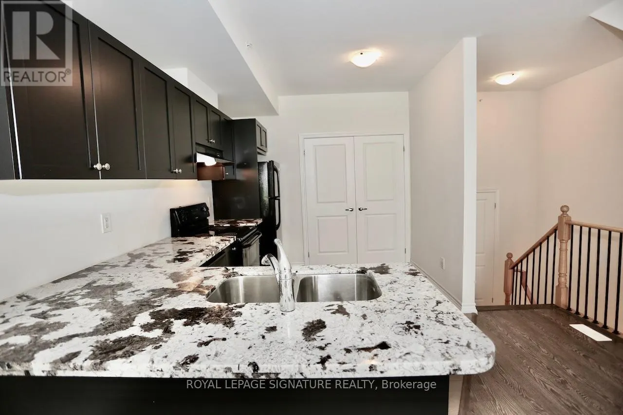TH27 - 39 DREWRY AVENUE