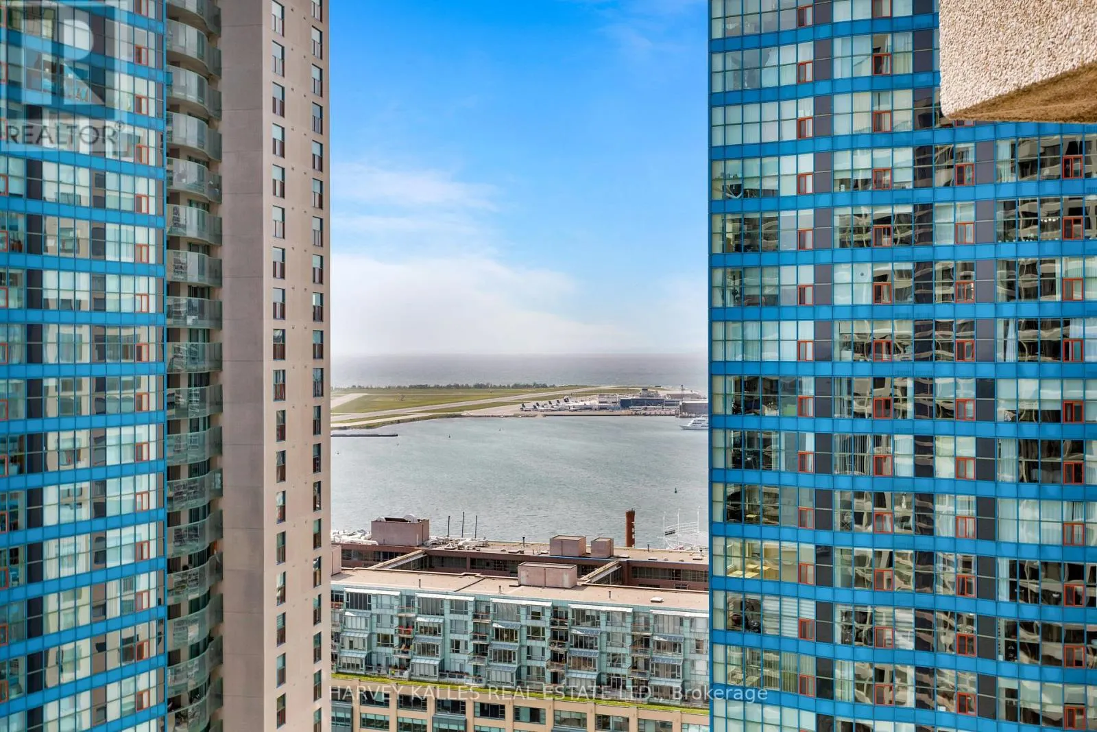 2914 - 55 HARBOUR SQUARE