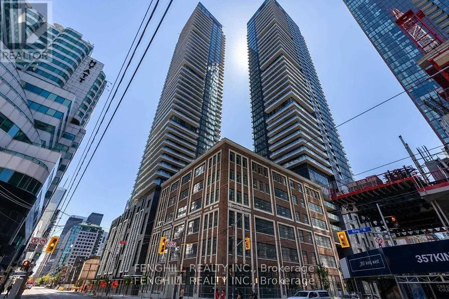 3907 - 125 BLUE JAYS WAY
