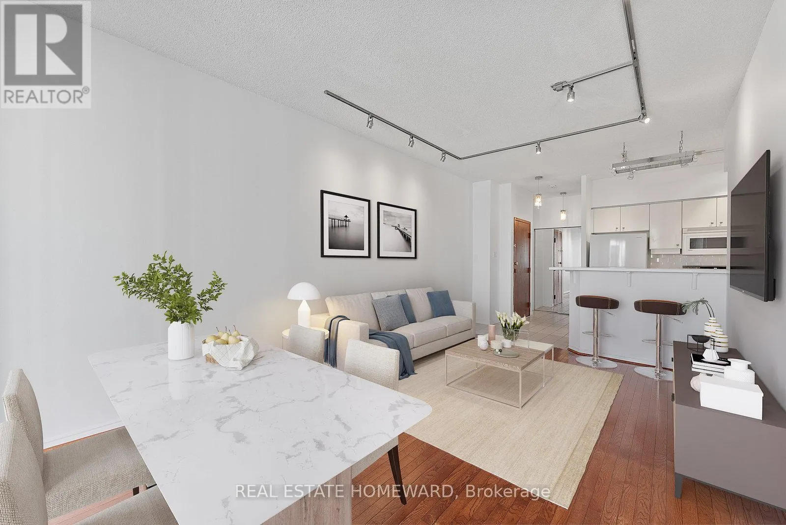 3408 - 10 YONGE STREET