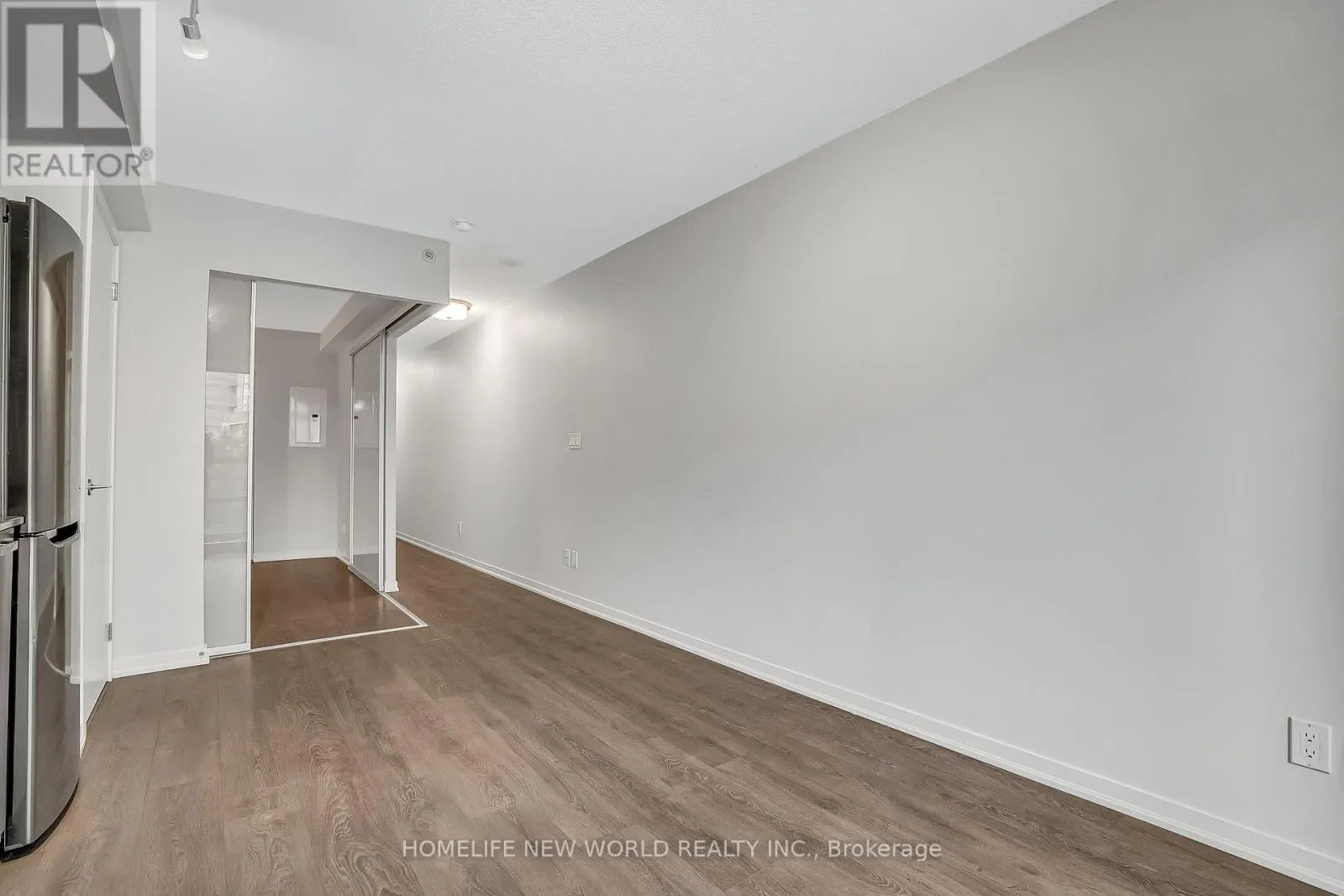 505 - 68 ABELL STREET