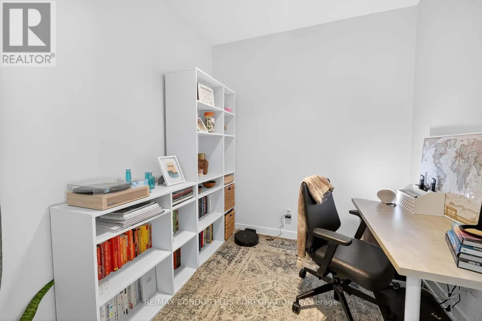444 - 1030 KING STREET W