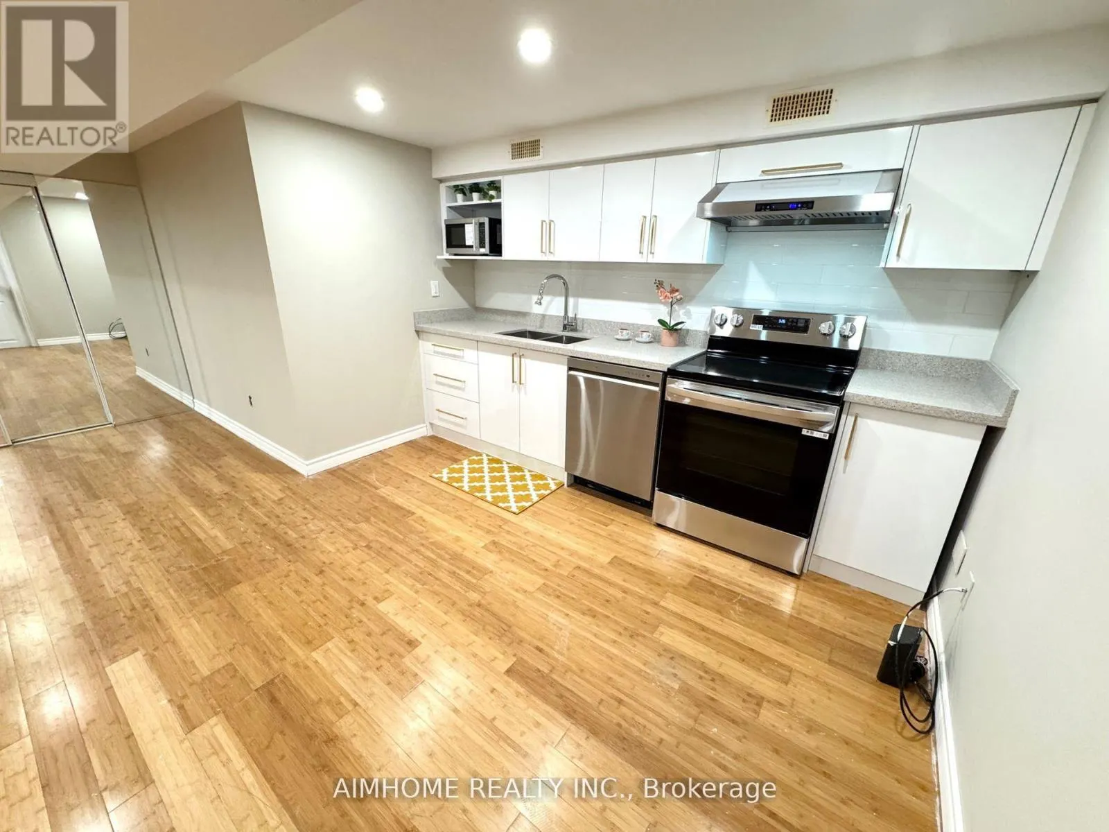 (LOWER) - 5 CLOEBURY COURT