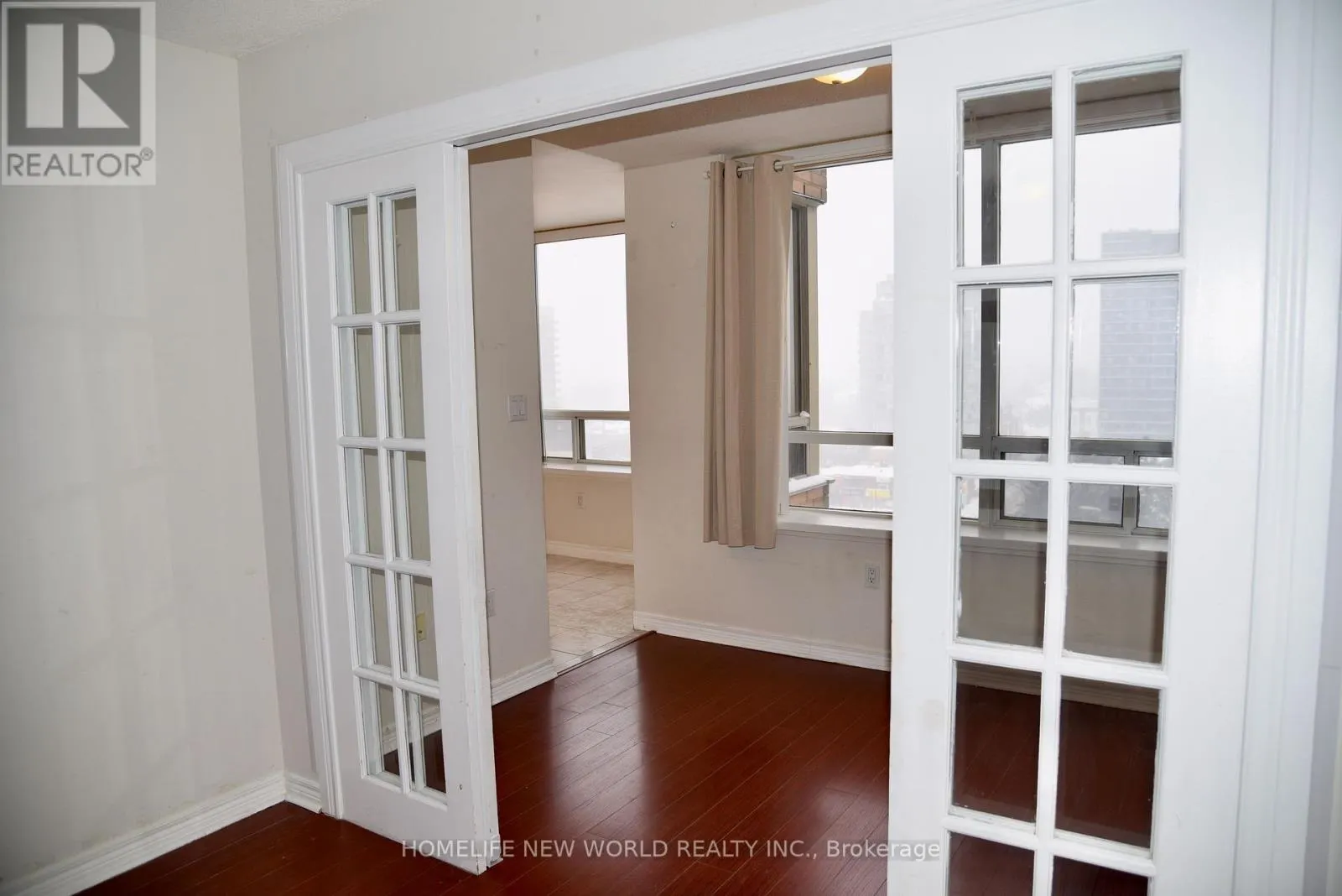 1116 - 88 GRANDVIEW WAY