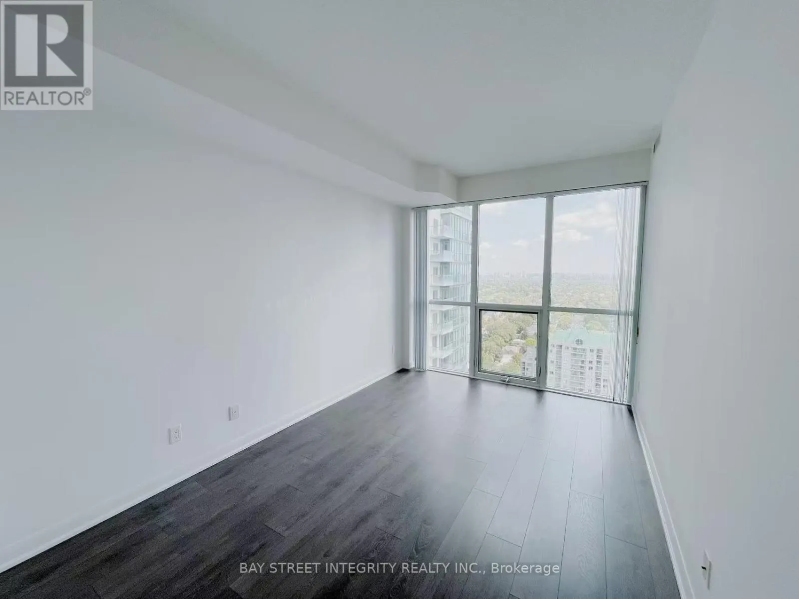 3506 - 5162 YONGE STREET
