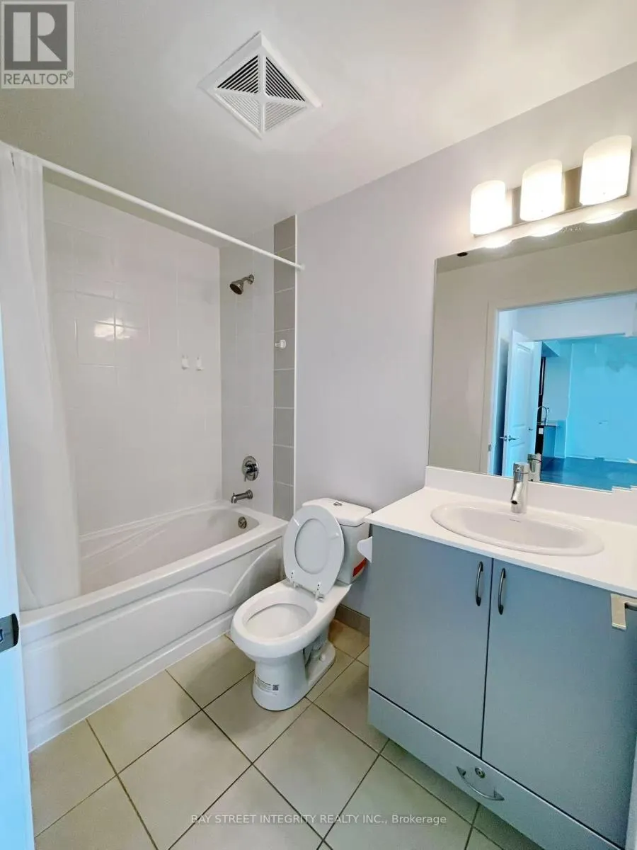 3506 - 5162 YONGE STREET