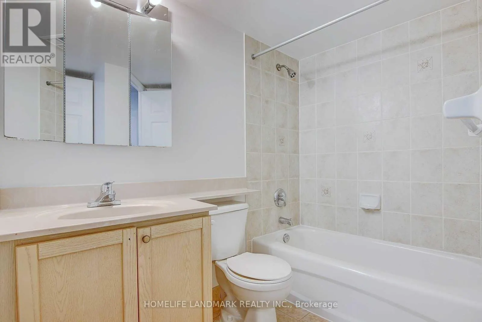 316 - 22 OLIVE AVENUE