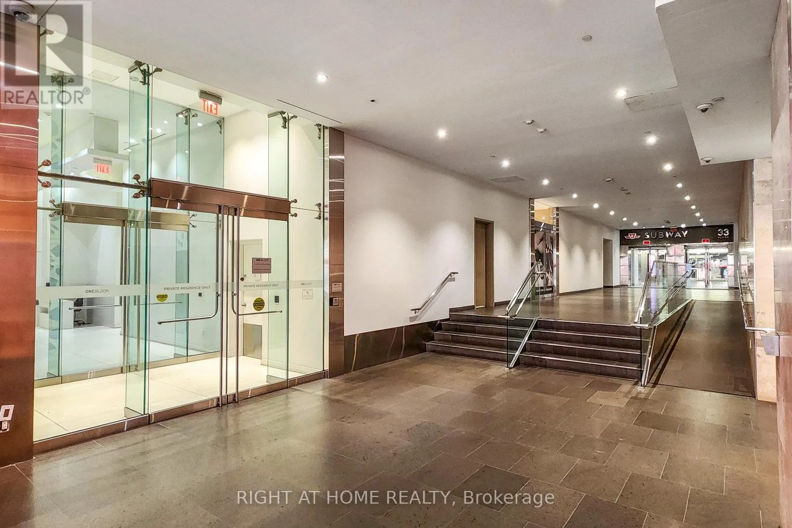 3312 - 1 BLOOR STREET E
