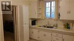 389 LAWRENCE AVENUE W