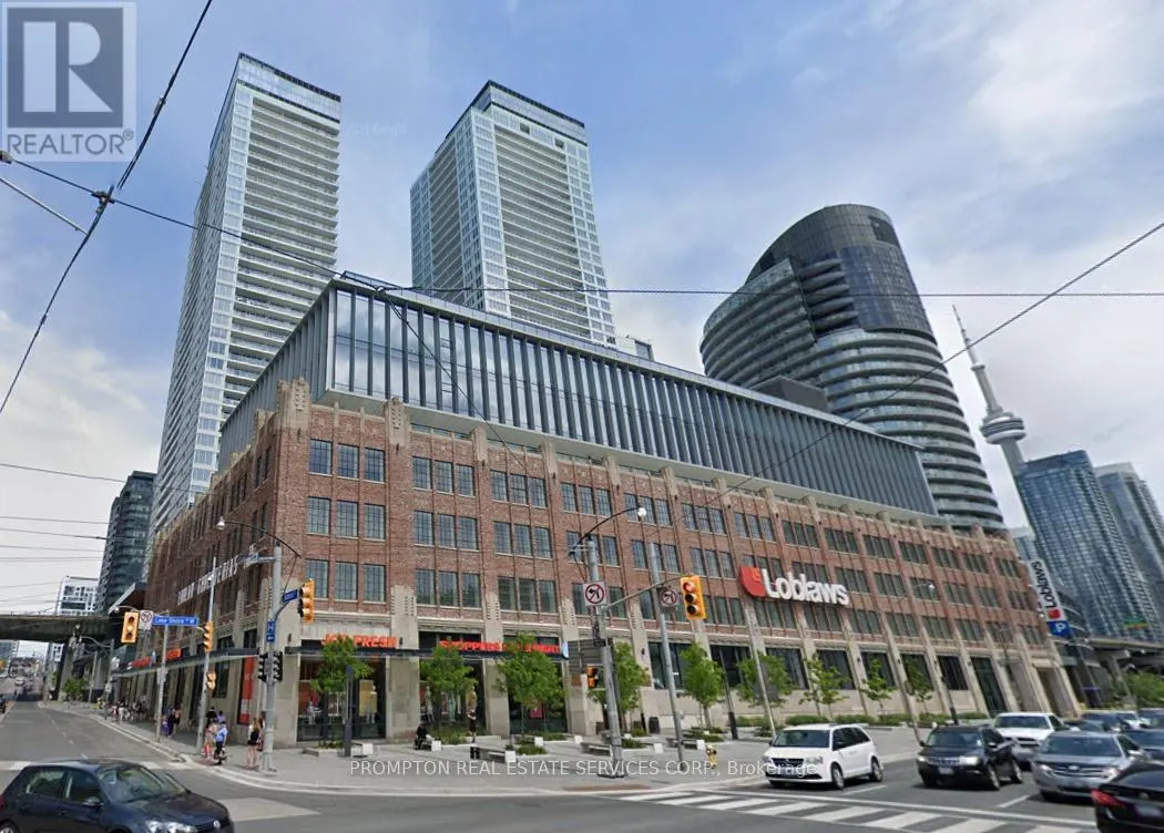2709 - 17 BATHURST STREET