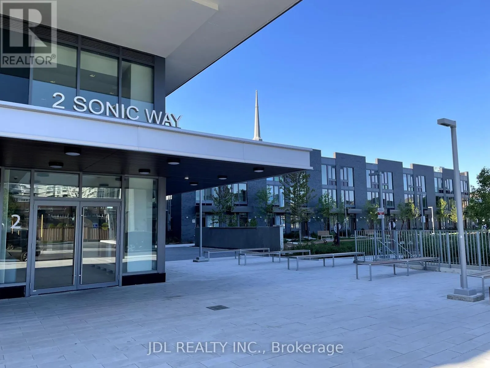 302 - 2 SONIC WAY