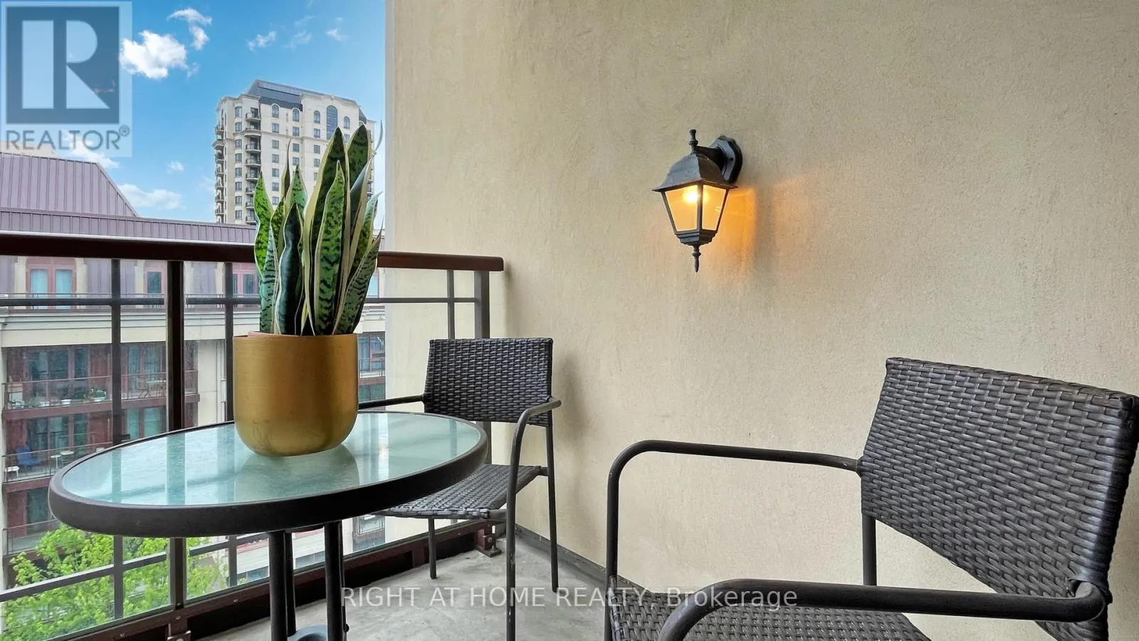 701 - 23 REAN DRIVE
