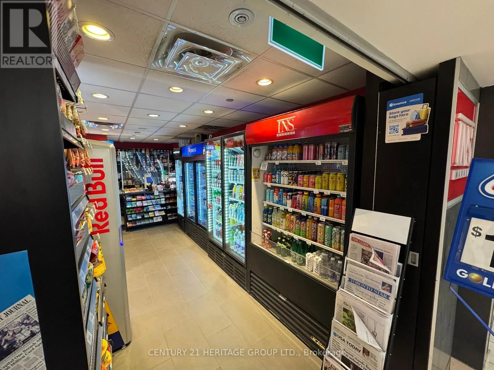 R9 - 2 BLOOR STREET E