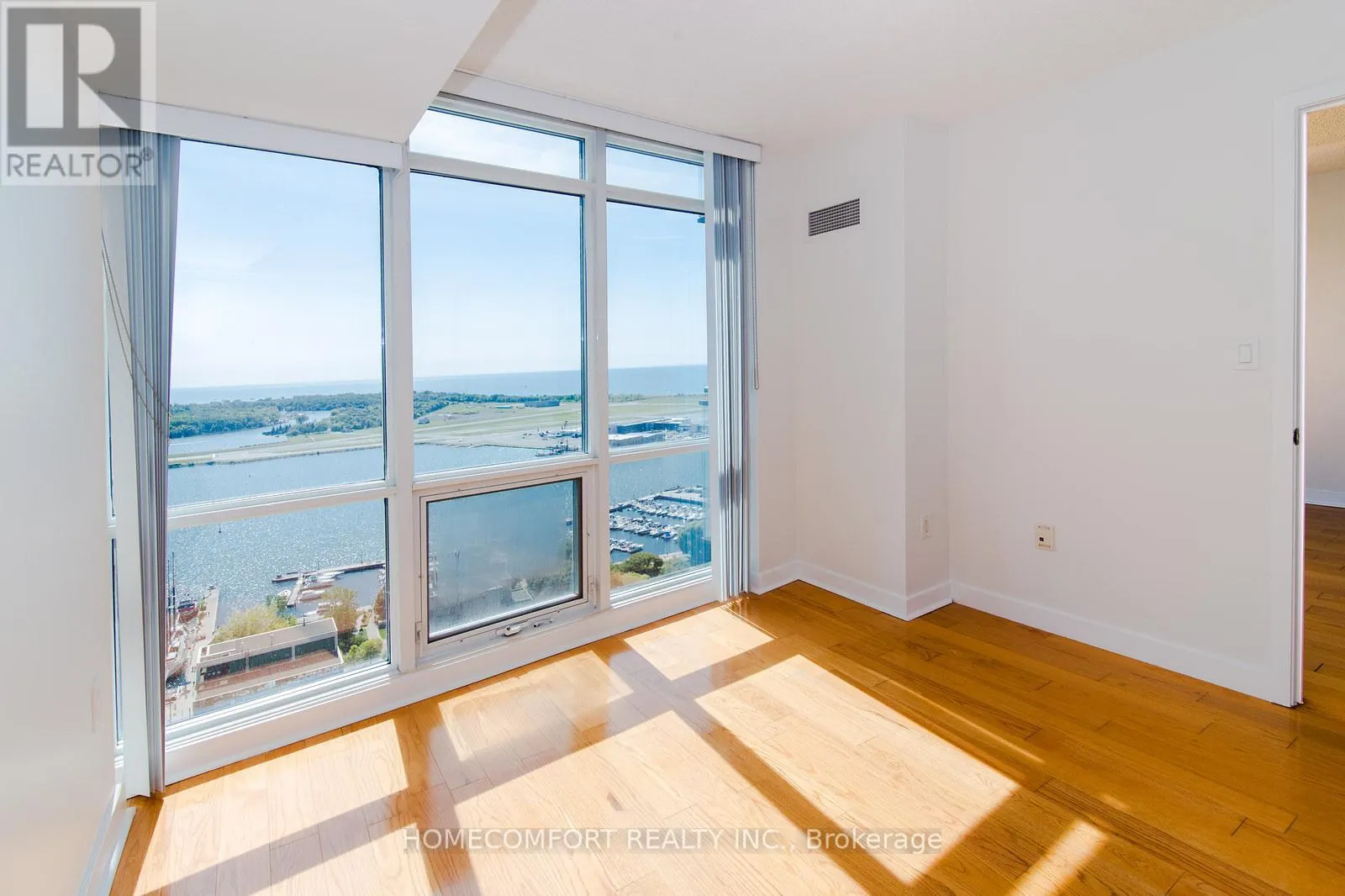 3911 - 11 BRUNEL COURT